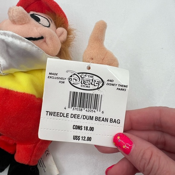 Tweedle Dee & Tweedle Dum Bean Bag - Picture 7 of 15